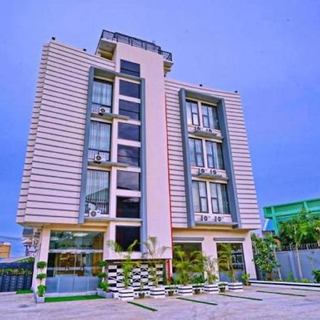 Relax Mandalay Hotel 外观 照片